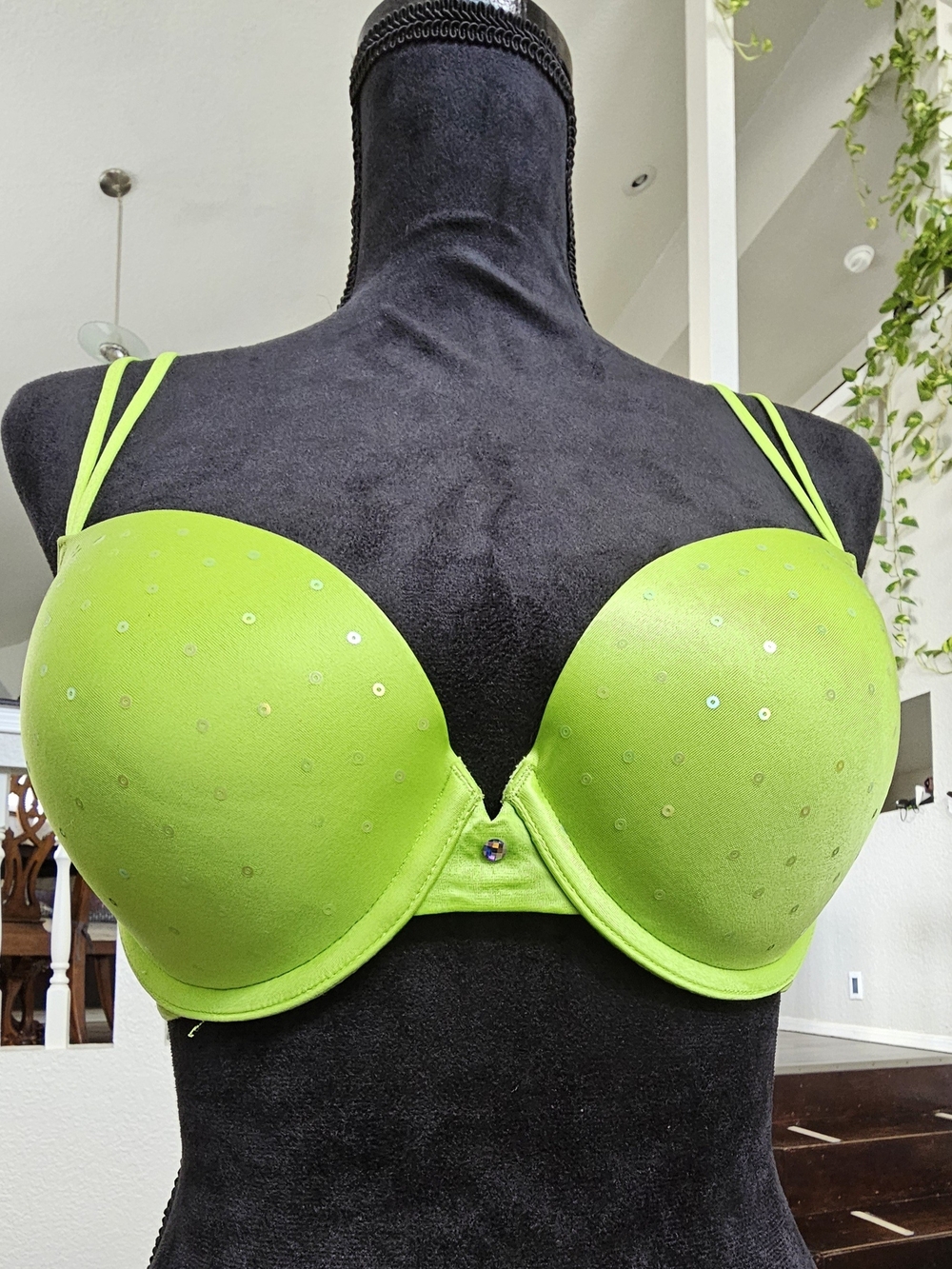 34D Victoria's Secret Neon Lime Sequin Push-Up Bra - Picture 12 of 14